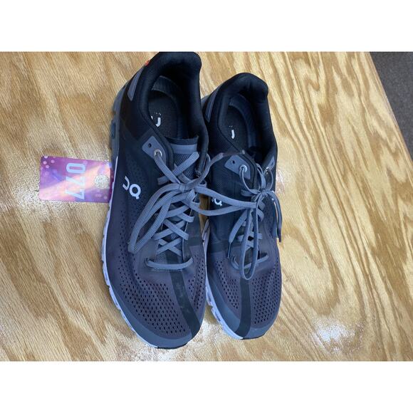 On Cloudflow Women's 11.5 M Black Lace Up Low-Top Athletic Running Sneakers - Picture 5 of 7